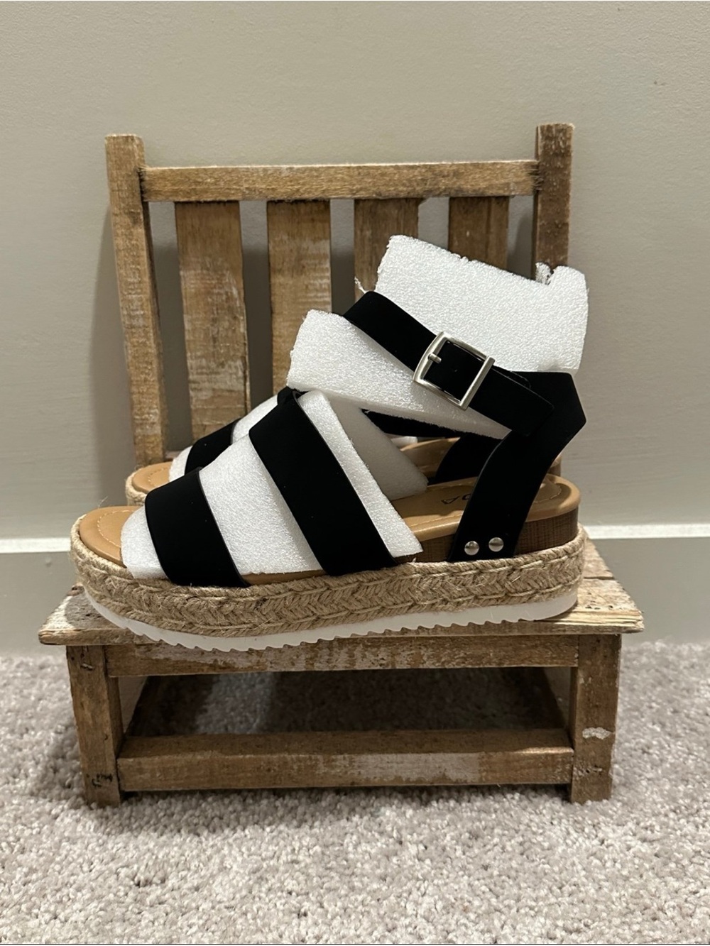 NEW Soda Strappy Espadrille Bryce Platform Sandals Women's Sz 8